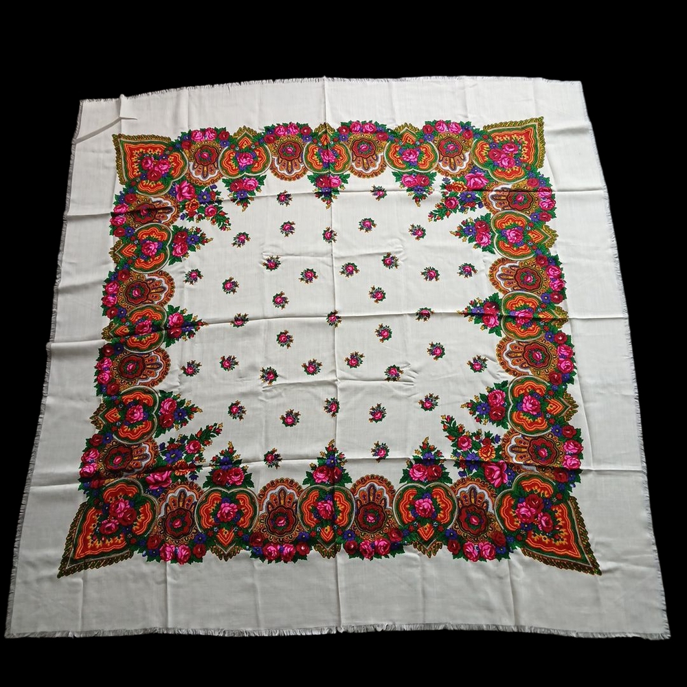 White‎ and Pink Heart Patterned Scarf Wrap